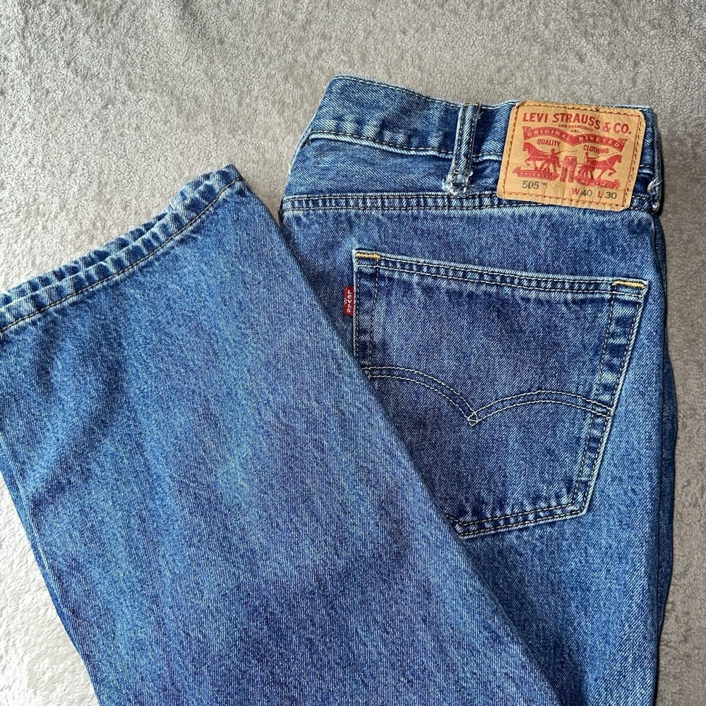 Levis 505 Regular Fit Jeans Mens 40x30 Medium Dark Wash Straight Leg Denim EUC